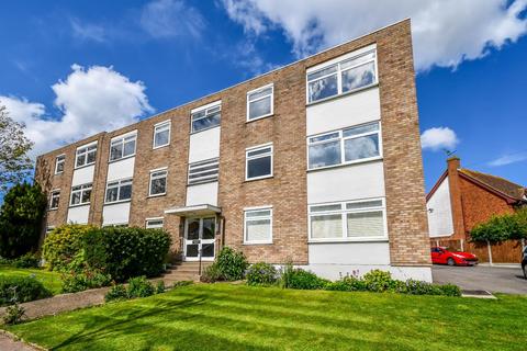 2 bedroom apartment for sale, Hadleigh Road, Leigh-On-Sea SS9