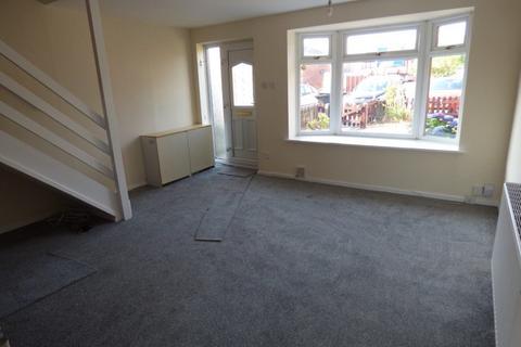 3 bedroom terraced house to rent, Broadoak Drive. Stapleford. NG9 7AX