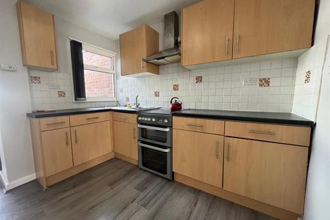 3 bedroom terraced house to rent, Boswell Drive, Walsgrave, Coventry, CV2 2GW