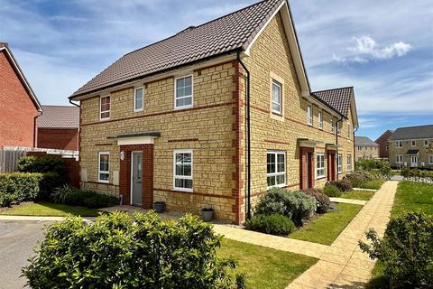 3 bedroom end of terrace house for sale, Gainey Gardens, Chippenham