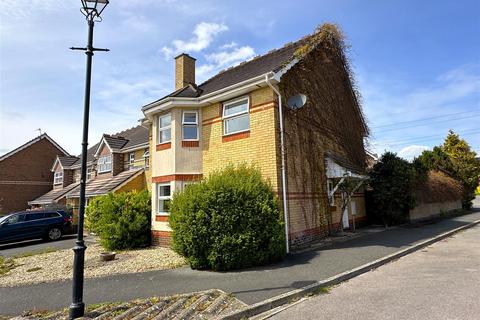 4 bedroom detached house for sale, Sheepscroft, Chippenham