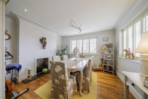 36 Oldfield Way, Wirral, CH60 6RH