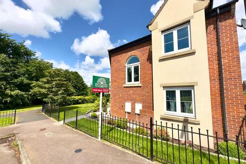 14 Southdown Close, Doe Lea, Chesterfield, S44 5NW