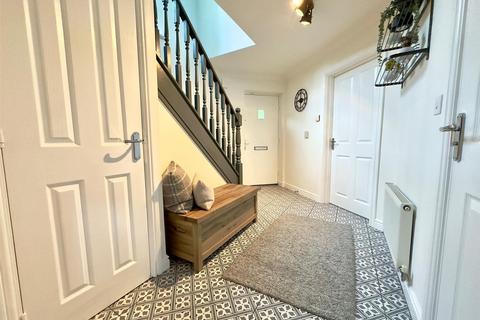14 Southdown Close, Doe Lea, Chesterfield, S44 5NW
