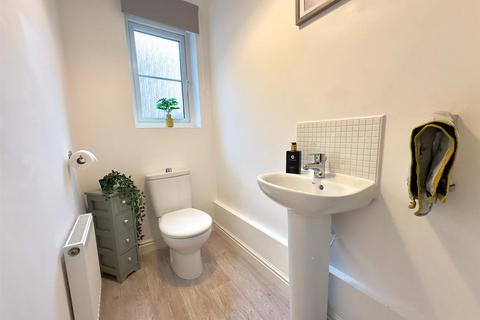 14 Southdown Close, Doe Lea, Chesterfield, S44 5NW