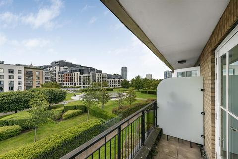 3 bedroom flat for sale, Greensward House, Imperial Wharf SW6