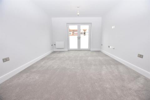 2 bedroom retirement property for sale, Clermont House Long Road, Canvey Island SS8