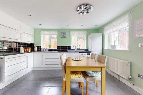 3 bedroom semi-detached house for sale, Gerrard Close, Bristol