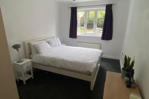 2 bedroom apartment for sale, Greystones Drive, Carmel Road North, Darlington