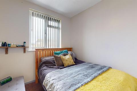 84 Croft Road, Portland, DT5 2EP