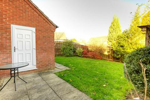 18 Barber Close, Oswestry, SY11 2UE