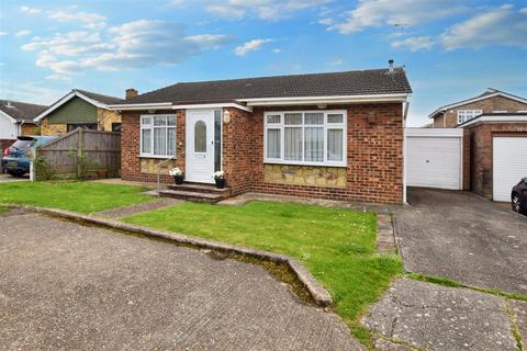 2 bedroom detached bungalow for sale, Delgada Road, Canvey Island SS8