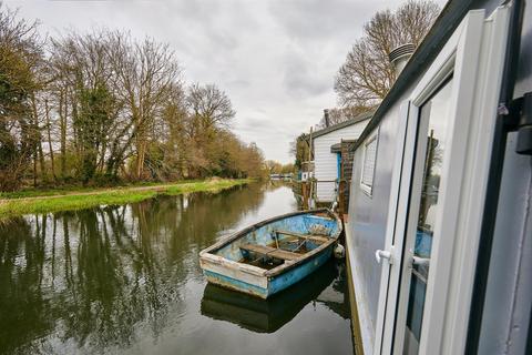 1 bedroom houseboat for sale, Moor Lane, Rickmansworth