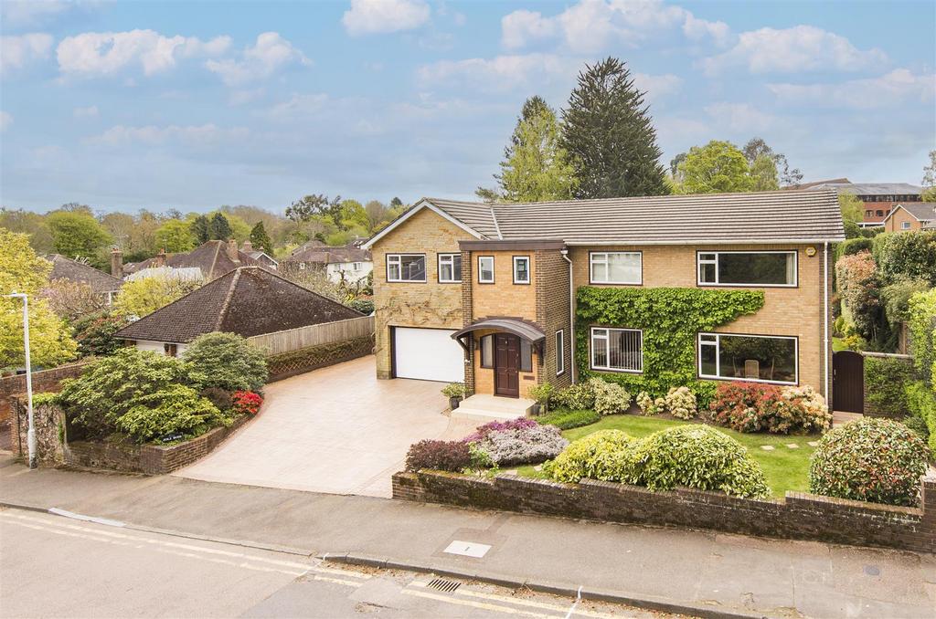 Plymouth Drive, Sevenoaks TN13 6 bed detached house for sale £2,250,000