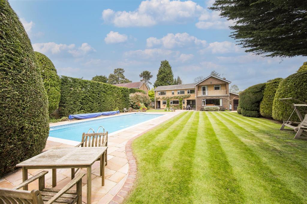 Plymouth Drive, Sevenoaks TN13 6 bed detached house for sale £2,250,000