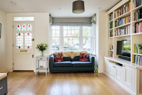 48 Riverview Grove, London, W4 3QP