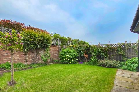 12 Badger Hill Close, Maulden, Bedford, MK45 2UG