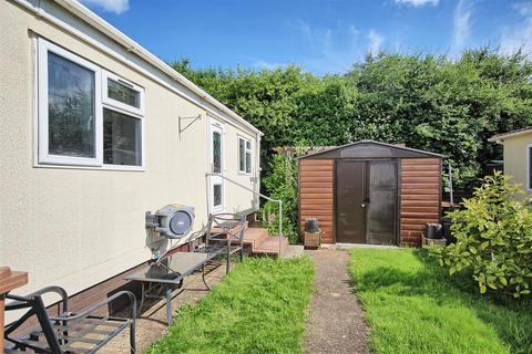 1 bedroom detached bungalow for sale, Ashleigh Park, Ware SG11