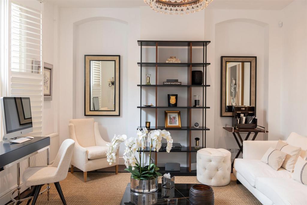 37 Lower Belgrave Street Lo-26.jpg