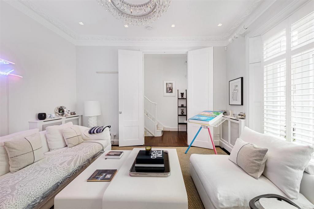 37 Lower Belgrave Street Lo-13.jpg