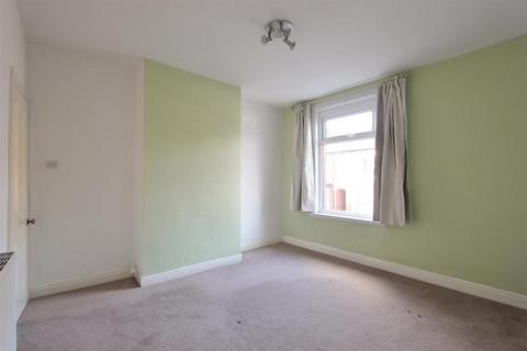 3 bedroom terraced house to rent, Blair Athol Road, Sheffield, S11 7GA