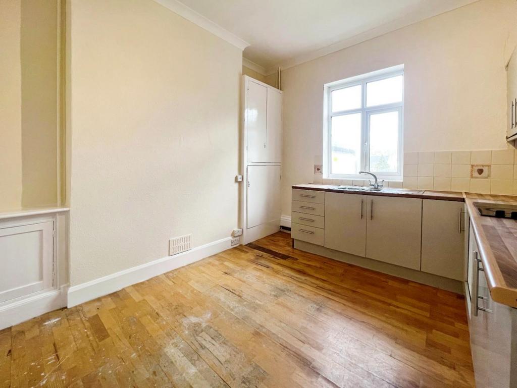 Flamborough Road, Bridlington 3 bed apartment to rent £650 pcm (£150 pw)