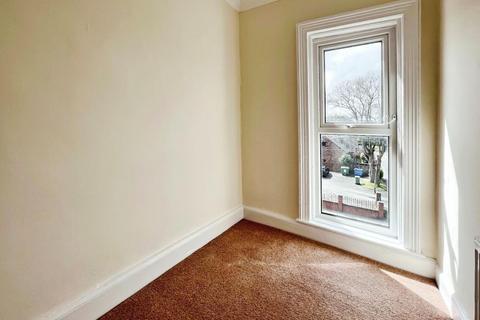 3 bedroom apartment to rent, Flamborough Road, Bridlington