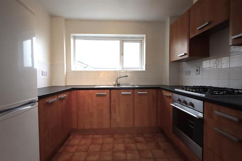 1 bedroom flat to rent, Thorney House
