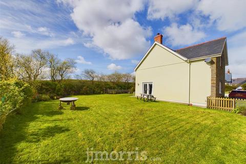 4 bedroom detached house for sale, Llain Drigarn, Crymych