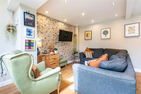 12 Belfry Way, Edwalton, Nottingham, NG12 4FA