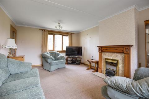 78 Allan Park, Hill Of Beath, Cowdenbeath, KY4 8EB
