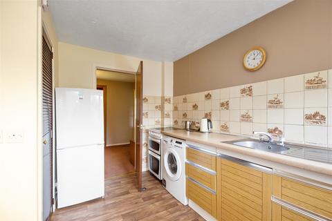 78 Allan Park, Hill Of Beath, Cowdenbeath, KY4 8EB