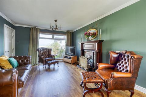 3 bedroom semi-detached house for sale, Lochearnhead Road, Stepps,
