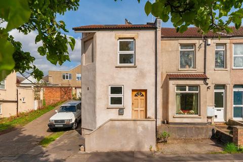 3 bedroom end of terrace house for sale, Bannerman Road, Easton