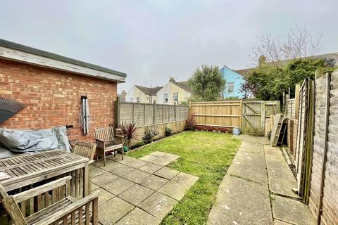 3 bedroom terraced house for sale, Evelyn Avenue, Newhaven