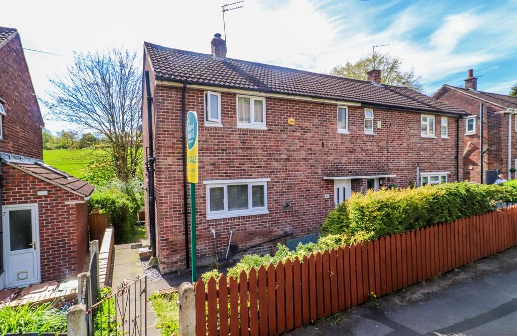 Wharncliffe Road, Wakefield WF2 2 bed house for sale £160,000