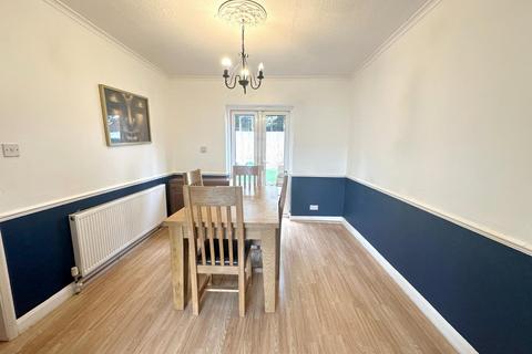 3 bedroom end of terrace house for sale, Giles Avenue, York, YO31 0RB