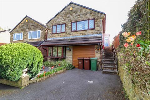 3 bedroom detached house for sale, Partons Place, Wakefield WF3