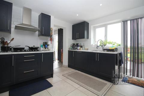 Oakview London Road, Harlow, CM17 9LH