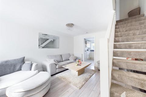 38 Blackdown Close, Stevenage, SG1 6AX