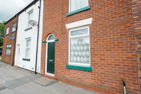 2 bedroom terraced house for sale, Chorley Road, Westhoughton, Bolton
