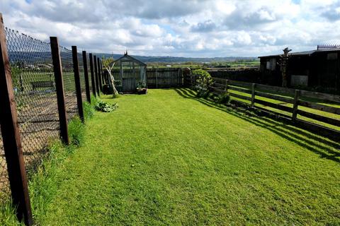 2 bedroom terraced house for sale, Chorley Road, Westhoughton, Bolton