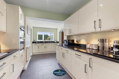 104 Heather Road, Binley Woods, Coventry, CV3 2DB