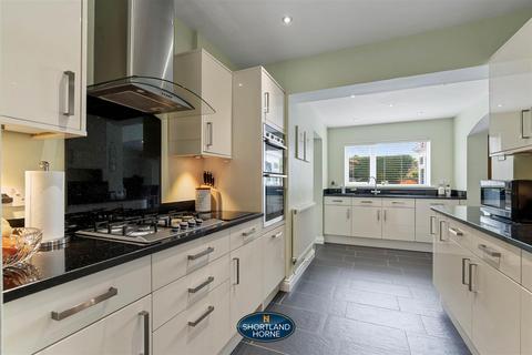 104 Heather Road, Binley Woods, Coventry, CV3 2DB