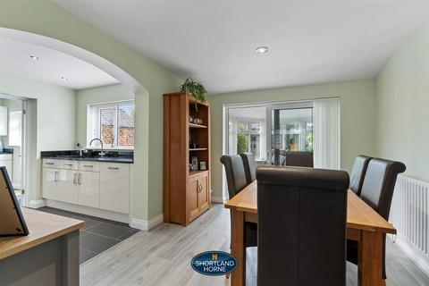 104 Heather Road, Binley Woods, Coventry, CV3 2DB