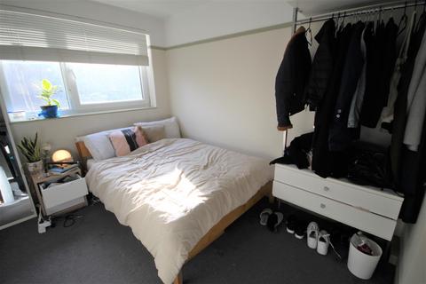 2 bedroom apartment for sale, Arden Estate, Old Street N1