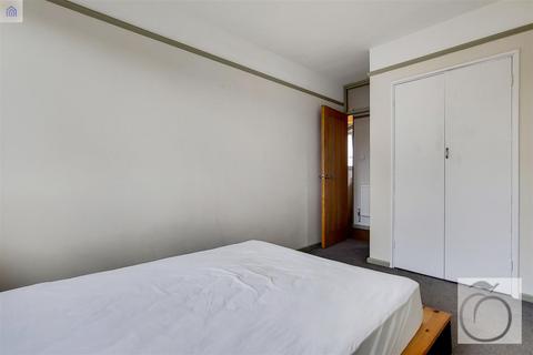 Flat 35, Pakenham House Wellington Row, London, E2 7BA