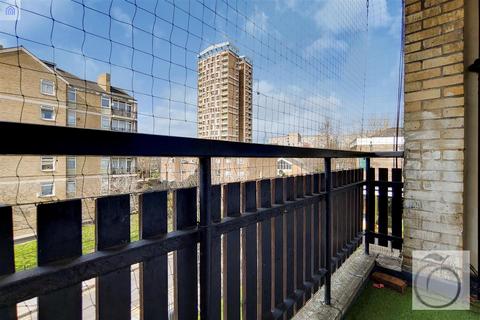 Flat 35, Pakenham House Wellington Row, London, E2 7BA