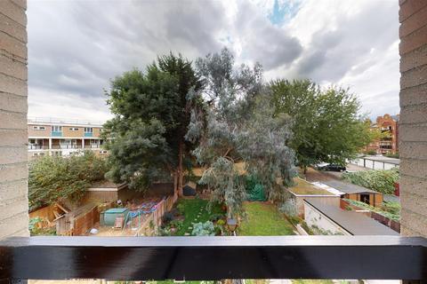 50 Stepney Green, London, E1 3JJ