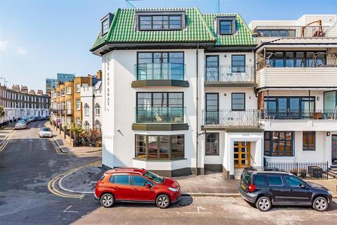 2 bedroom apartment to rent, Sion Hill, Ramsgate